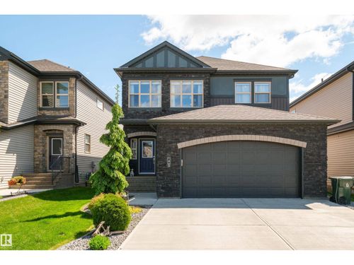 4 George St, Spruce Grove, AB, T7X0M2 | Card Image