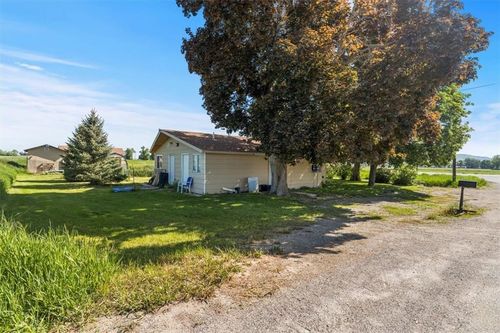 2 W Pryor, Edgar, MT, 59041 | Card Image