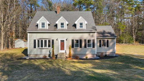 916 River Rd, Weare, NH, 03281-5216 | Card Image