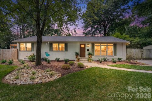 4865 Oglethorpe Pl, Charlotte, NC, 28209-2837 | Card Image