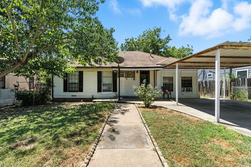 1010 Se 19th St, Mineral Wells, TX, 76067-7445 | Card Image