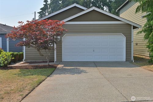 2022 201st St E, Spanaway, WA, 98387-4110 | Card Image