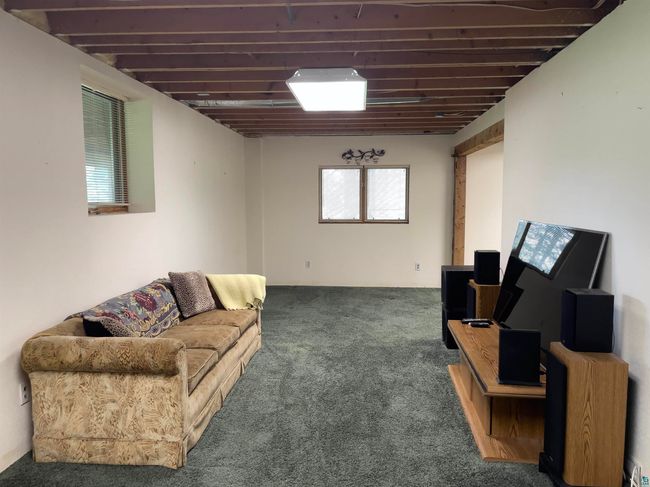 6095 Highway 1, House other with 1 bedrooms, 1 bathrooms and null parking in Silver Bay MN | Image 18