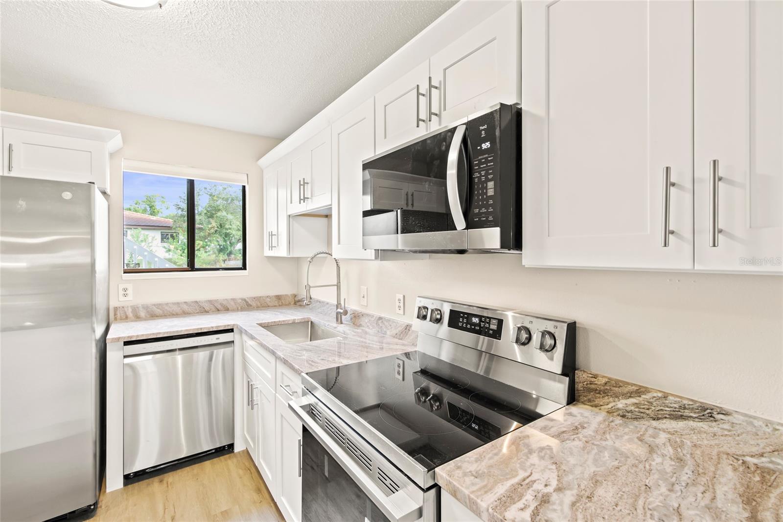 Residential in BRADENTON 5