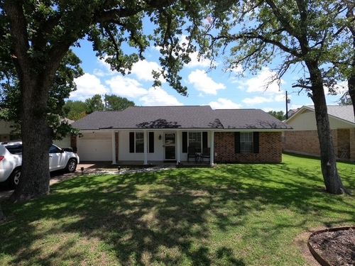 3105 Heatherwood Dr, Bryan, TX, 77801-2410 | Card Image