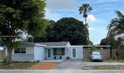 6570 Sheridan St, House other with 5 bedrooms, 4 bathrooms and null parking in Hollywood FL | Image 1