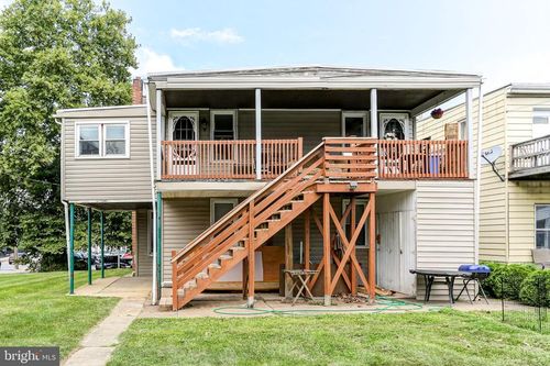 apt-b-242 Bosler Ave, LEMOYNE, PA, 17043-2028 | Card Image