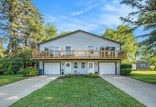 17343 Michigan Ave, Spring Lake, MI, 49456-1241 | Card Image