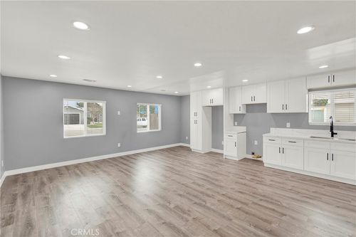 b-5646 Deodar St, Montclair, CA, 91763-2021 | Card Image