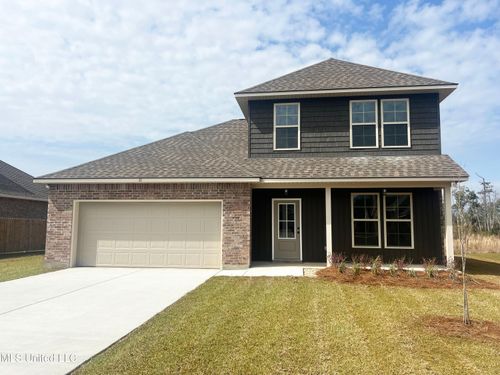 11 Bear Point Way, Long Beach, MS, 39560-4662 | Card Image