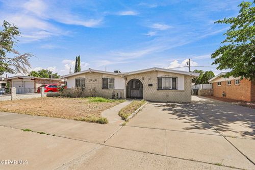 5732 Devon Avenue, El Paso, TX, 79924 | Card Image