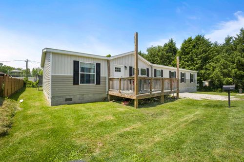 37 Wooton Ln, Louisa, KY, 41230-8308 | Card Image