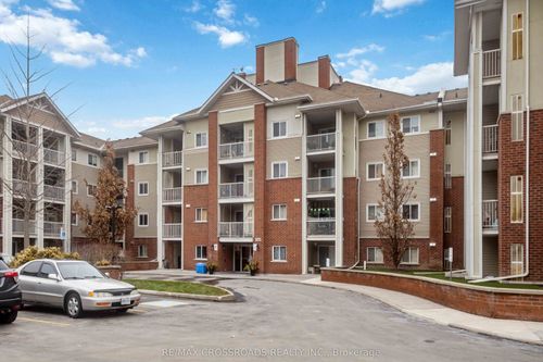 303-5225 Finch Avenue E, Scarborough, ON, M1S5W8 | Card Image