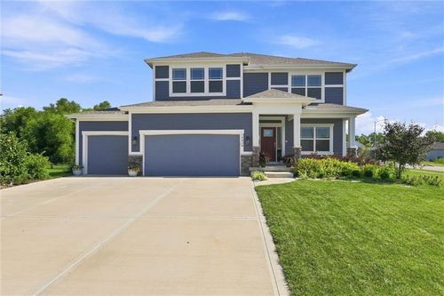 18910 189th St, Spring Hill, KS, 66083-4592 | Card Image