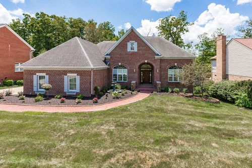 1553 Trophy Ct, Florence, KY, 41042-7026 | Card Image