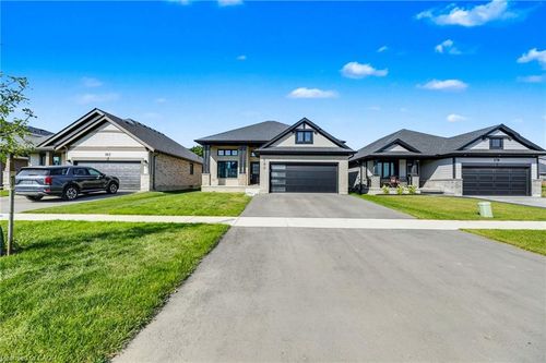 180 Renaissance Dr, Saint Thomas, ON, N5R0P1 | Card Image