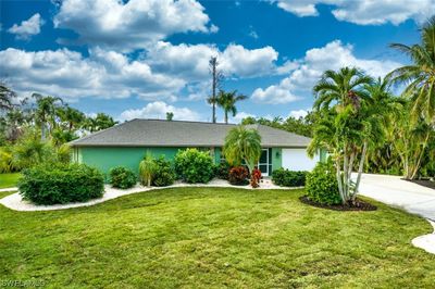 1380 Albatross Road, House other with 3 bedrooms, 2 bathrooms and null parking in Sanibel FL | Image 1