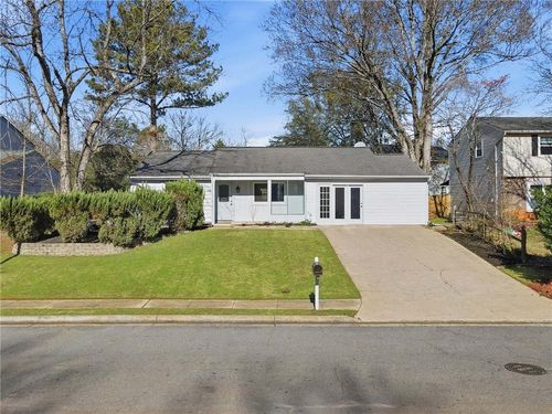 1130 Worthington Hills Dr, Roswell, GA, 30076-1756 | Card Image