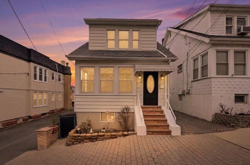 1138 89th St, North Bergen, NJ, 07047-4402 | Card Image