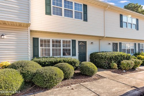 57 Pirates Cove Dr, Swansboro, NC, 28584-8362 | Card Image