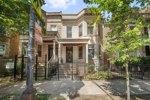4150 N Ashland Ave, Chicago, IL, 60613-6673 | Card Image