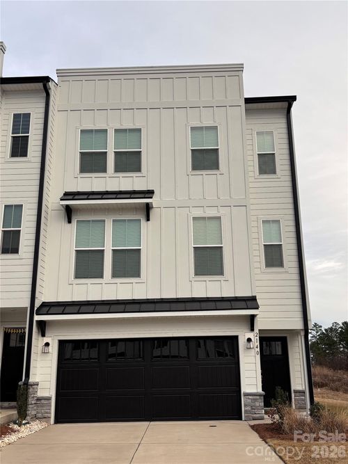 2140 Barrowcliffe Dr Nw, Concord, NC, 28027-3324 | Card Image