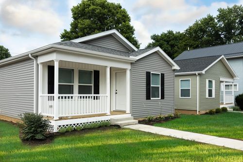 156 E Channel St, Newark, OH, 43055-6076 | Card Image