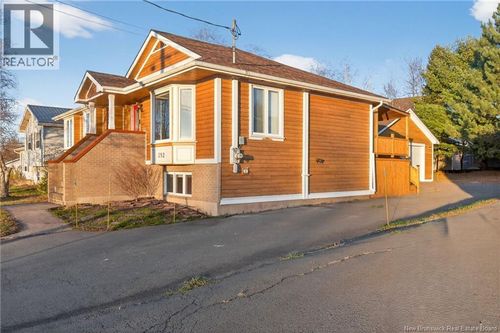 392 Fox Creek Rd, Dieppe, NB, E1A7M7 | Card Image