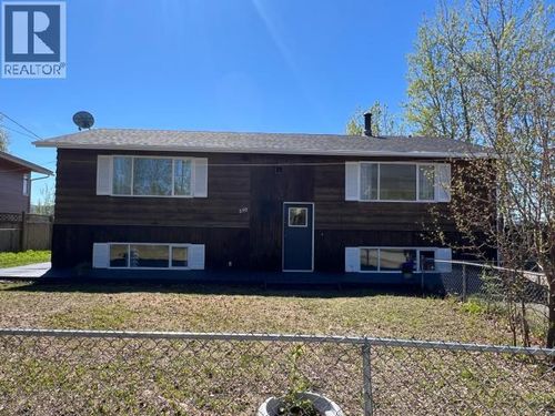 230 Dawson Dr, House with 4 bedrooms, 2 bathrooms and null parking in Faro YT | Card Image