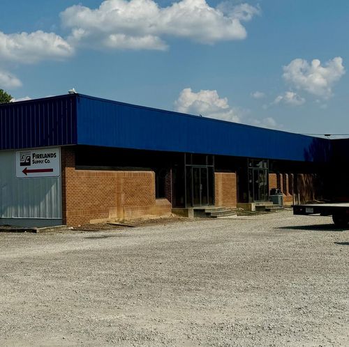 1101 Woodlawn Avenue Avenue, Cambridge, OH, 43725 | Card Image