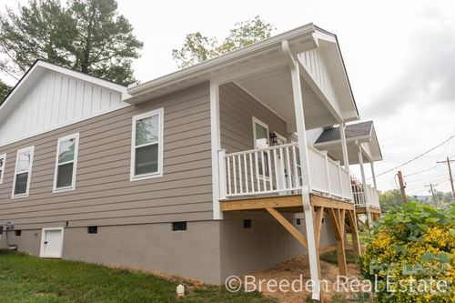 384 Harper Avenue, Lenoir, NC, 28645 | Card Image