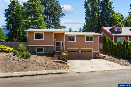 2050 Popcorn Ct Nw, Salem, OR, 97304-2801 | Card Image