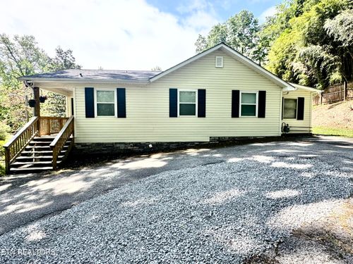 130 Crescent Rd, Norris, TN, 37828-3016 | Card Image