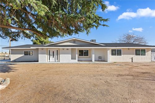 16628 Elm St, Hesperia, CA, 92345-5985 | Card Image