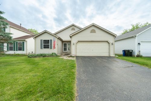 3477 Hail Ridge Dr, Reynoldsburg, OH, 43068-6050 | Card Image