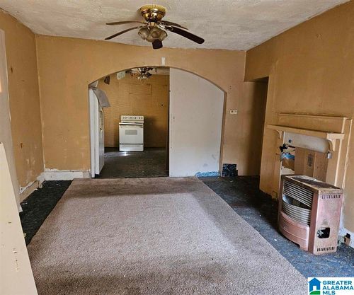 3900 Keys Ave, BRIGHTON, AL, 35020-1045 | Card Image