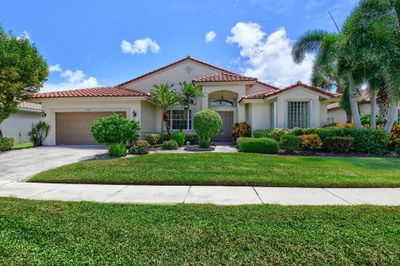 6738 Treves Way, House other with 3 bedrooms, 2 bathrooms and null parking in Boynton Beach FL | Image 1