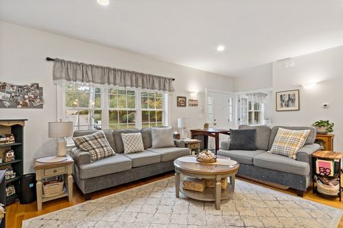 20-20 Valley St, Norfolk, MA, 02056-1629 | Card Image