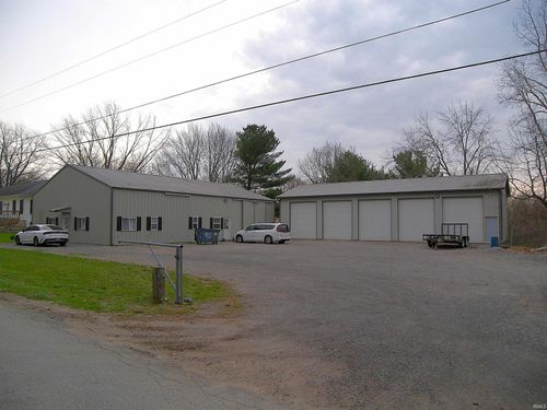 1057 E 350 N, Warsaw, IN, 46582-7309 | Card Image