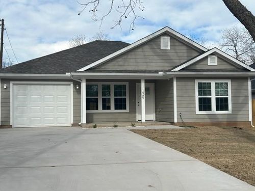 1989 W Bond St, Denison, TX, 75020-1626 | Card Image