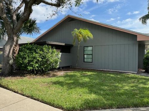 4065 Nw Cinnamon Tree Cir, Jensen Beach, FL, 34957-3669 | Card Image
