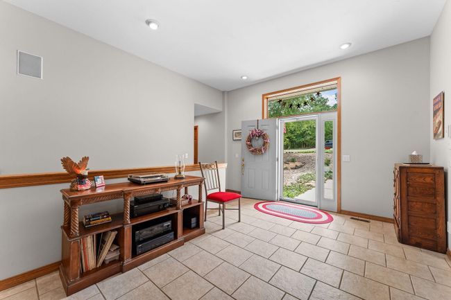 Foyer | Image 15