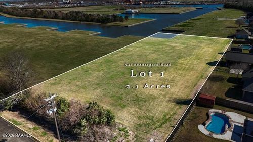 541 Beauregard St, Houma, LA, 70360 | Card Image