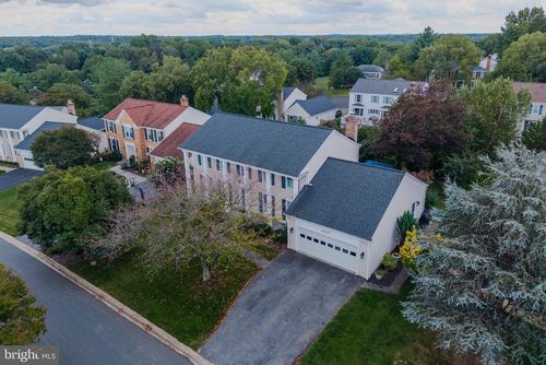 12522 Hialeah Way, NORTH POTOMAC, MD, 20878-3784 | Card Image