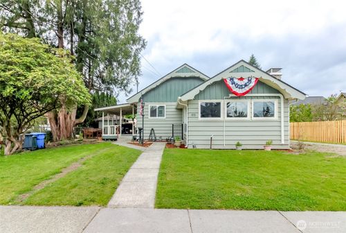 414 7th St Sw, Puyallup, WA, 98371-5807 | Card Image