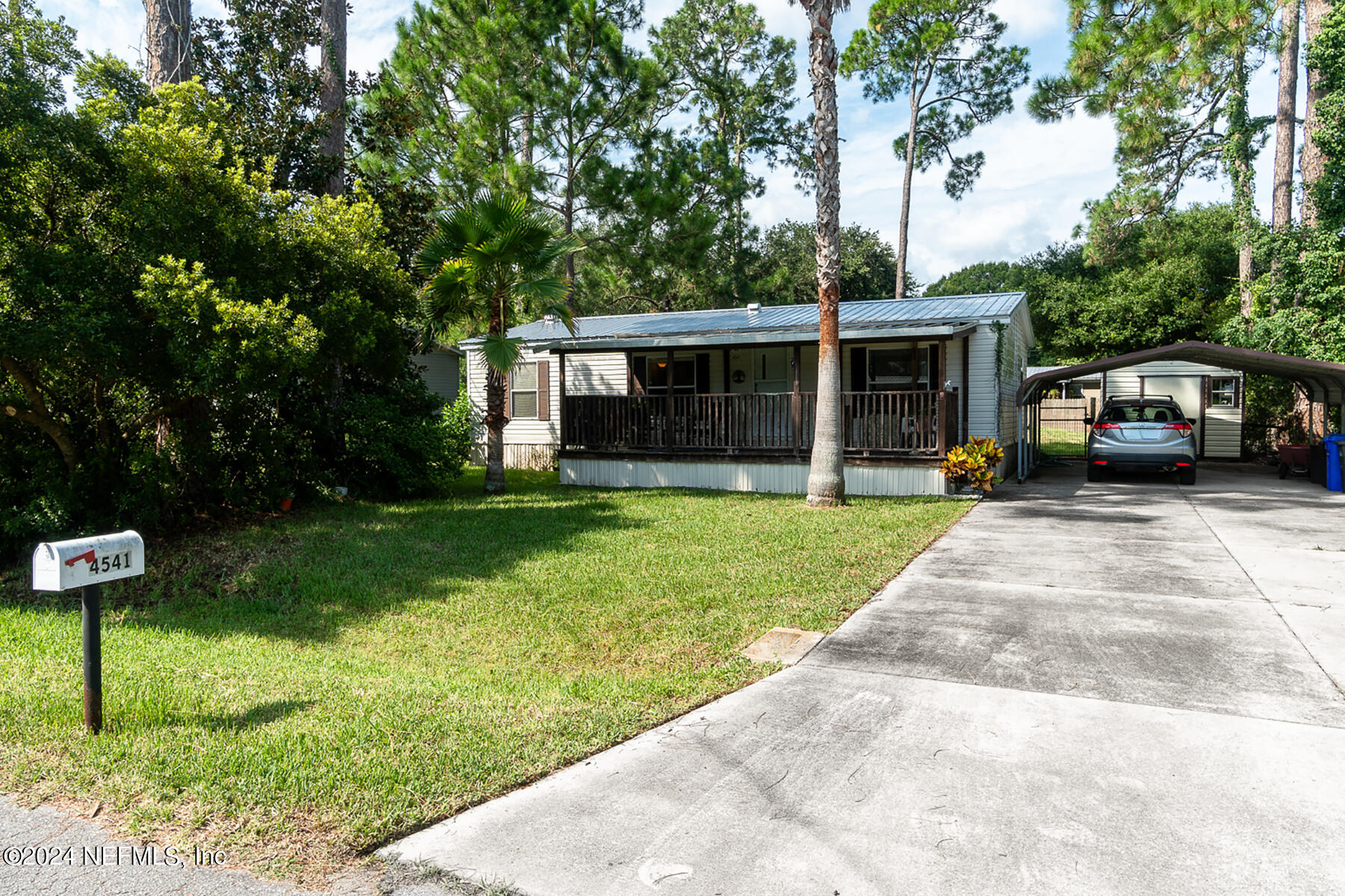 DE Leon Pl, Saint Augustine, FL 32095