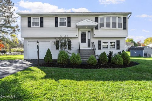 19 Timber Dr, Waterford, NY, 12188-1307 | Card Image