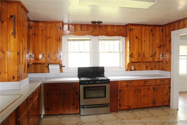 895 N Broad Ridge Rd, House other with 3 bedrooms, 2 bathrooms and null parking in Orrum NC | Image 5