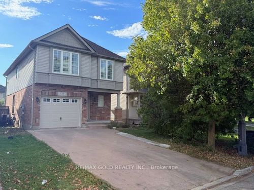 758 Grand Banks Dr, Waterloo, ON, N2K4N3 | Card Image