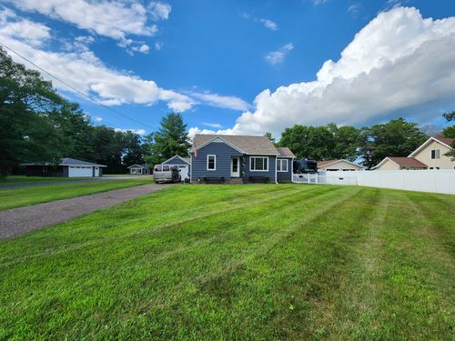 19732 70th Ave, Chippewa Falls, WI, 54729-6474 | Card Image